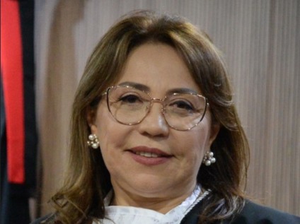Desembargadora Agamenilde Dias toma posse como presidente do TRE-PB