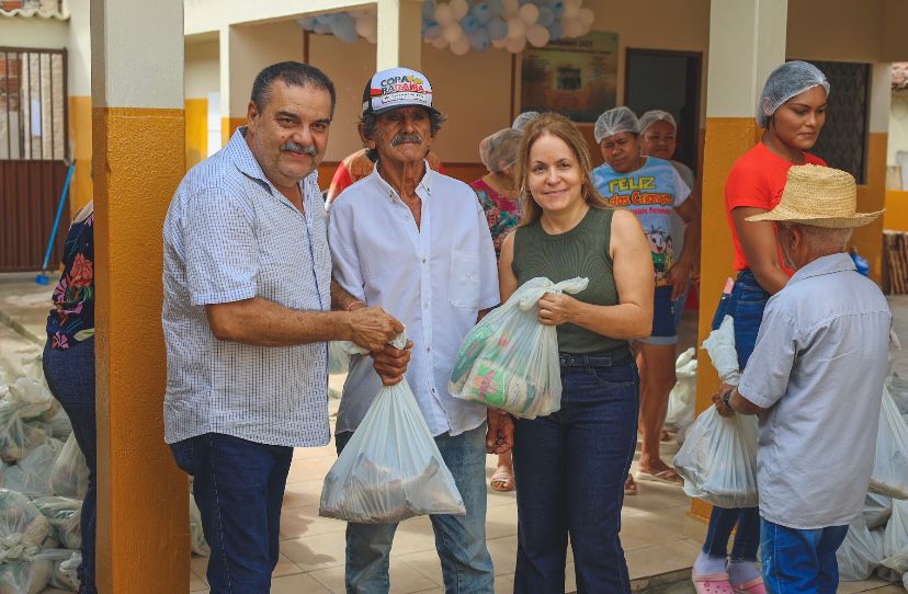 Prefeitura de Curral de Cima distribui peixes e arroz para mais de 1.200 famílias na Semana Santa