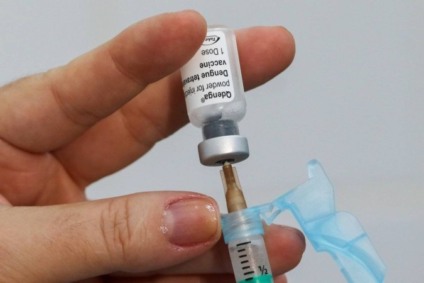 Foi ampliada temporariamente o público-alvo da vacina contra a dengue