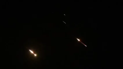 TENSÃO NO ORIENTE MÉDIO: Israel intercepta alguns drones do Irã e dispara sirenes nas principais cidades; confira