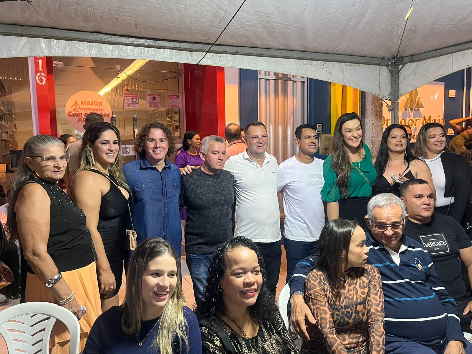 Veneziano participa da festa de aniversário de Baraúna, ao lado do pré-candidato a prefeito pelo MDB, Josenildo da Farmácia