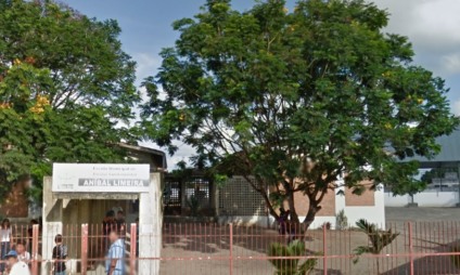 Prefeitura de Santa Rita nega entrega de biscoito como refeição em escola - LEIA NOTA