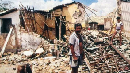 Créditos: Apolo 11 - Escombros da casa de Joselino do Silva, após o terremoto que atingiu a cidade de João Câmara, no RN, em 1986.
