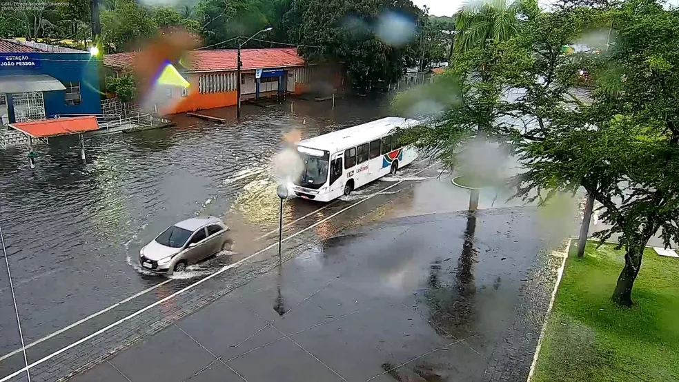 ATENÇÃO: Inmet emite alerta de chuvas para João Pessoa e mais 11 municípios; veja