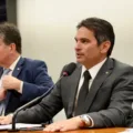 Murilo fortalece pauta municipalista durante reunião com bancada e mais de 100 prefeitos
