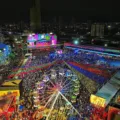 Abertura do Maior São João do Mundo abrilhanta a noite dos campinenses com shows de forrozeiros tradicionais - VEJA OS VÍDEOS