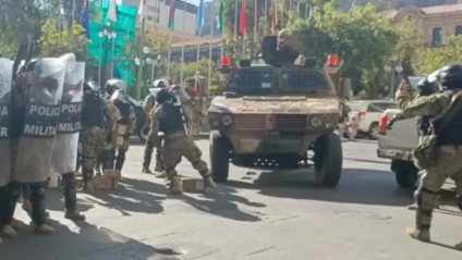 TENTATIVA DE GOLPE: Exército invade palácio do governo da Bolívia - VEJA OS VÍDEOS