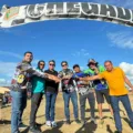 Murilo prestigia evento de motocross em Nova Floresta e destaca parceria com o município