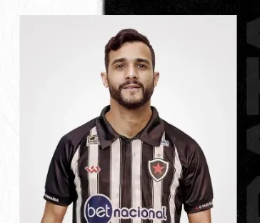 Botafogo-PB anuncia a contratação de Henrique Dourado, ex-atacante do Flamengo