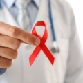 Cientistas anunciam sétimo paciente provavelmente curado do HIV no mundo