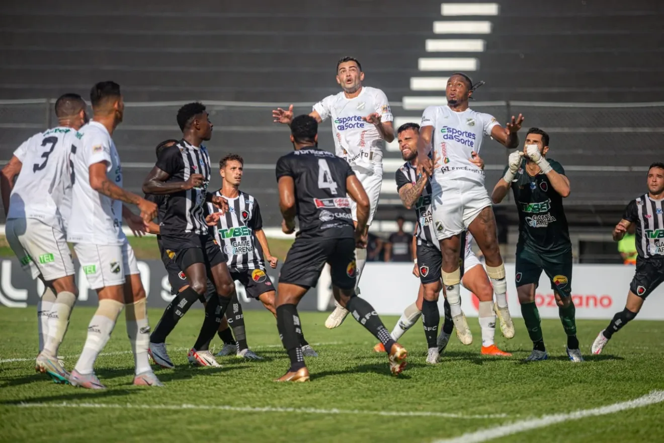 Botafogo-PB busca classificação diante do ABC neste domingo