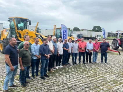 Fruto da indicação de Veneziano, prefeituras paraibanas recebem mais de R$ 2,5 milhões em máquinas agrícolas da Codevasf