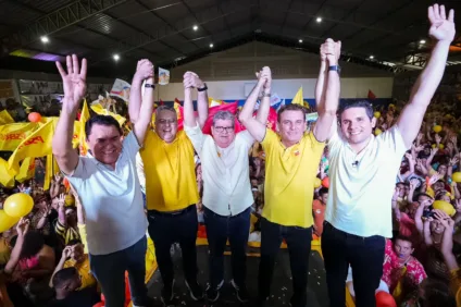Com a presença de João Azevedo, Chico Mendes e Pablo Leitão, são homologados para disputar eleições em Cajazeiras