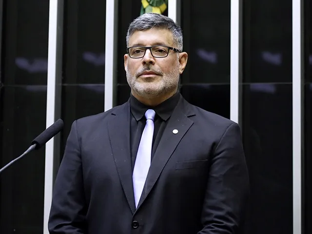 Alexandre Frota se autodeclara pardo, após duas eleições se identificando como branco