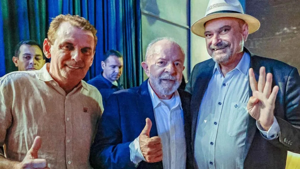 Lula garante a Chico Mendes que fará grandes investimentos em Cajazeiras