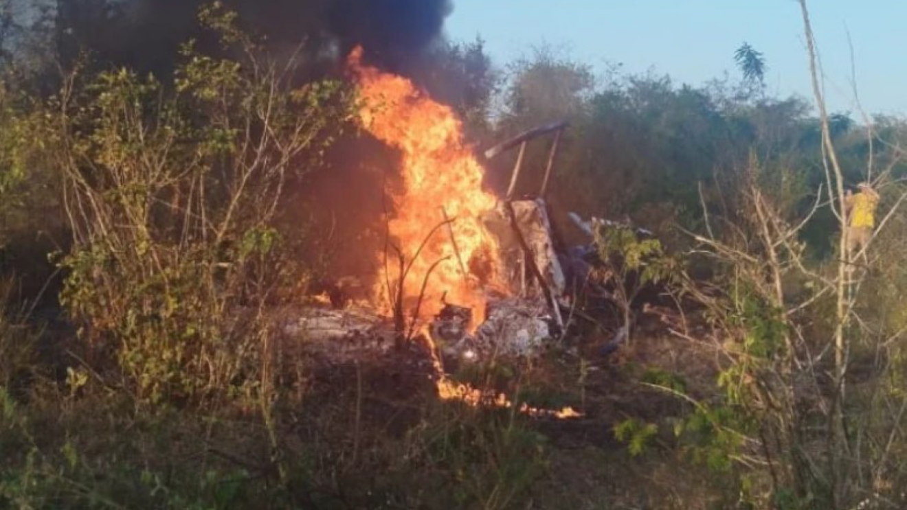 Helicóptero que caiu em Caruaru pertence a empresário paraibano