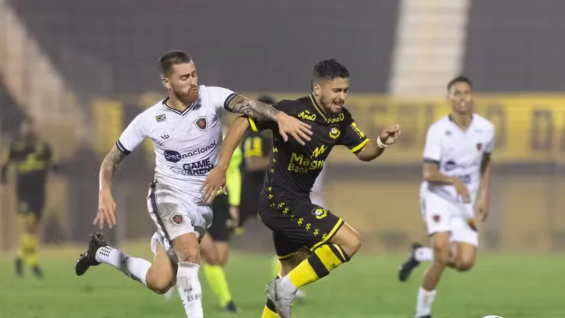 Botafogo-PB recebe o São Bernardo e define seu futuro no quadrangular