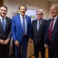 João Azevêdo se reúne com ministros Fernando Haddad e Sílvio Costa Filho e trata de investimentos em infraestrutura