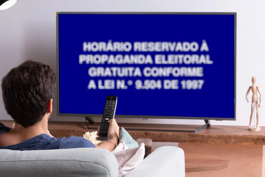 Propaganda eleitoral gratuita em rádio e TV começa no final de agosto. Imagem: Montagem/Freepik
