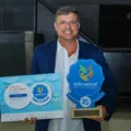 Vitor Hugo recebe Prêmio Unicef e fecha mandato premiadíssimo com chave de ouro