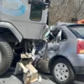 Tragédia: colisão entre caminhão e carro deixa três mortos na Paraíba