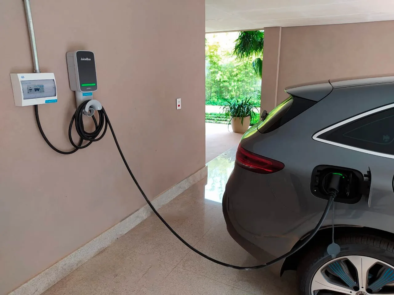 Polêmica Paraíba publica levantamento acerca das cidades paraibanas com maior número de carros elétricos - VEJA O RANKING