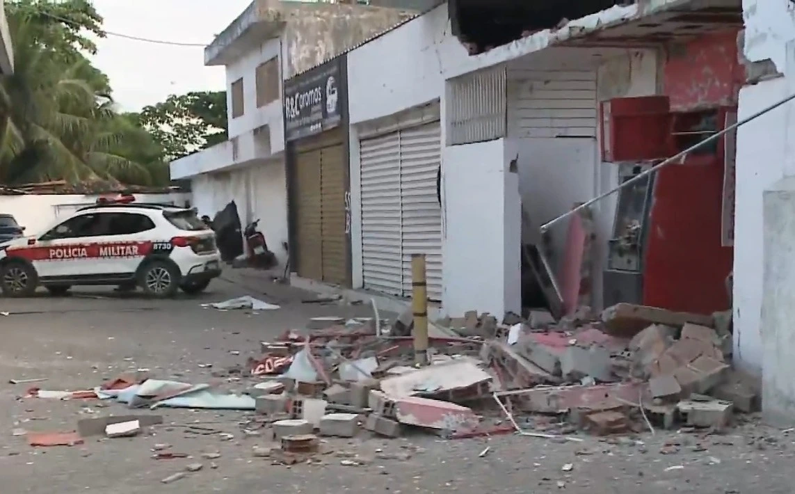 Caixa eletrônico é explodido em posto de combustíveis nas Três Lagoas