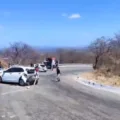 Grave acidente envolvendo caminhão é registrado na Serra do Teixeira - VEJA VÍDEO