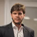 MPE emite parecer favorável pelo prosseguimento de AIJE proposta por Jhony Bezerra contra Bruno Cunha Lima