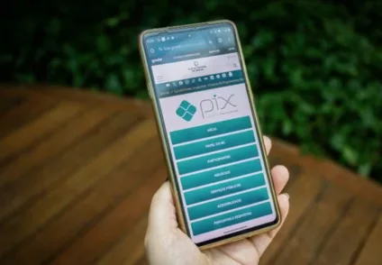 Caixa teve vazamento de dados de chaves Pix, diz Banco Central