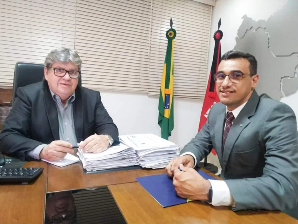 Governador João Azevêdo e deputado Chió - Foto: Divulgação

