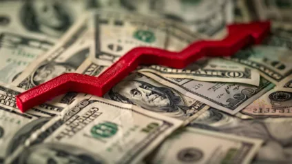 Dólar bate novo recorde e atinge a marca histórica de R$ 6,26