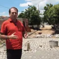 Prefeito de São José de Piranhas visita obras na Várzea e anuncia pavimentação completa no bairro