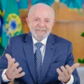 Lula envia ao Congresso PL que amplia para R$ 5 mil a faixa de isenção do Imposto de Renda