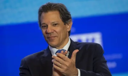 Trabalhadores terão 90 dias para migrar para e-consignado a juros menores, diz Haddad