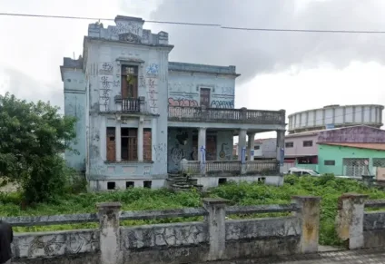 Corpo é encontrado em casarão histórico no Centro de João Pessoa