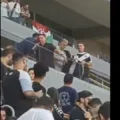 ‘Uh, vai ser preso’: vascaínos provocam Bolsonaro em estádio; veja vídeo