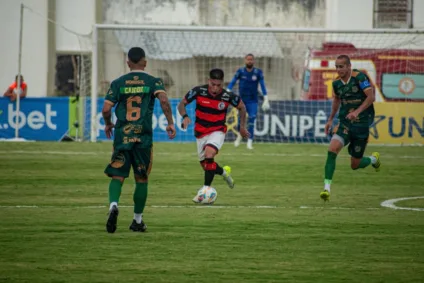 Campinense sai na frente e derrota o Nacional de Patos