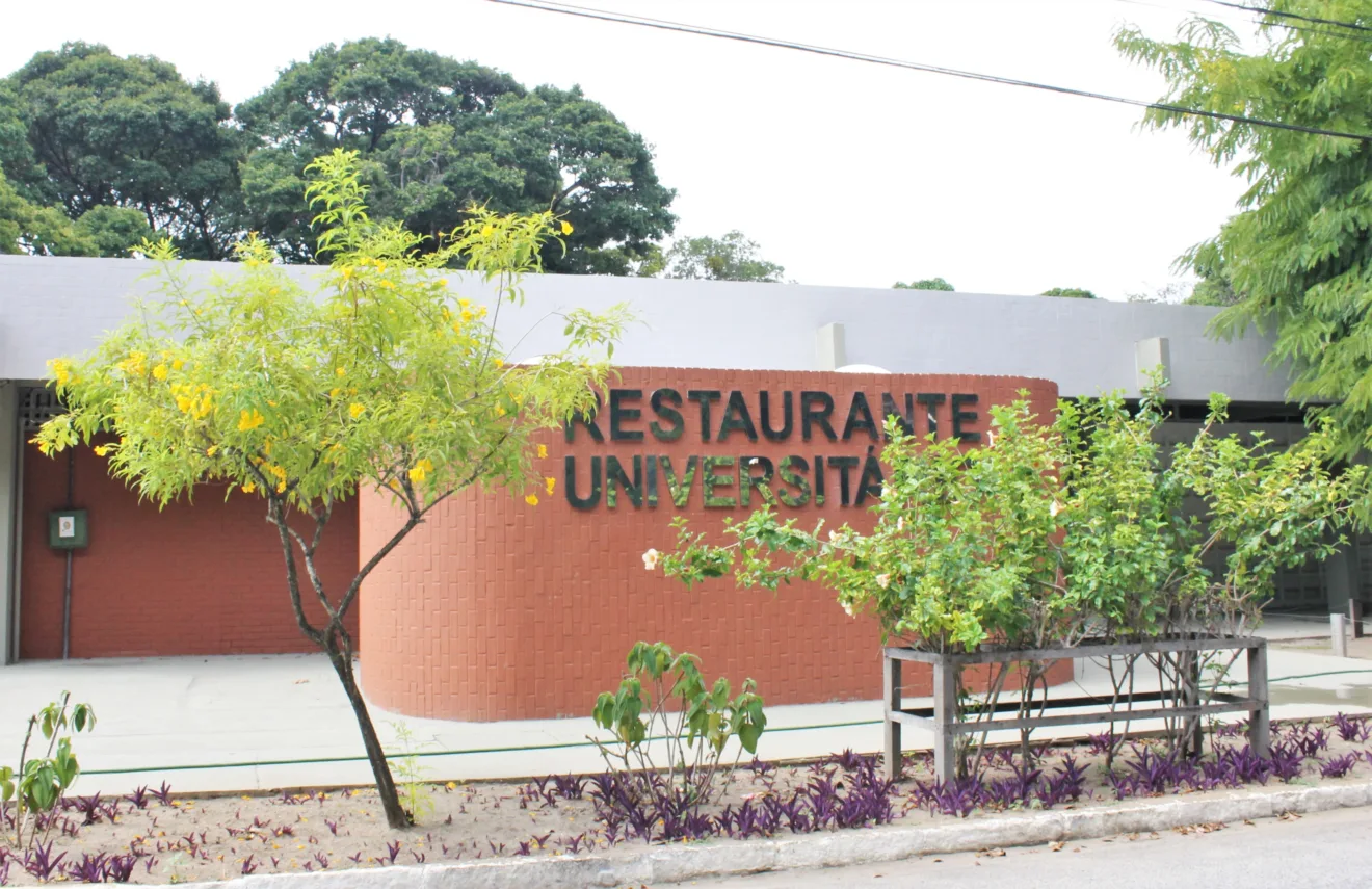 ALERTA: Estudantes da UFPB relatam casos de intoxicação após refeição no Restaurante Universitário