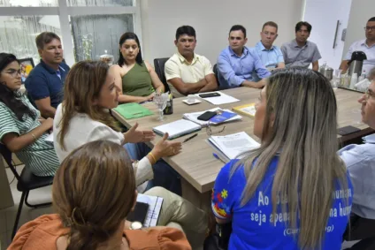 Em parceria com nove municípios, Pollyanna renova convênio de R$ 789 mil para manter e ampliar atendimentos a crianças e jovens com TEA no Brejo Paraibano