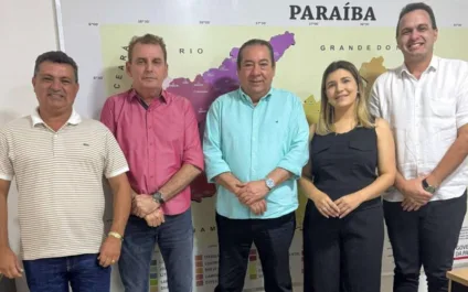 Deputado Chico Mendes e prefeitos discutem demandas com Chefe de Gabinete do Governo da Paraíba