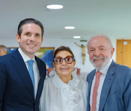 Francisca Motta participa de encontro com Lula e reforça compromisso democrático entre os Poderes