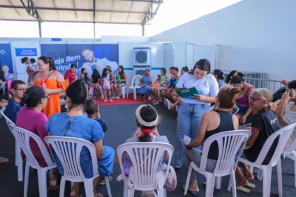 Moradores do Renascer lotam quadra do bairro no 1º dia de  mutirão gratuito de consultas e exames promovido pela Prefeitura de Cabedelo