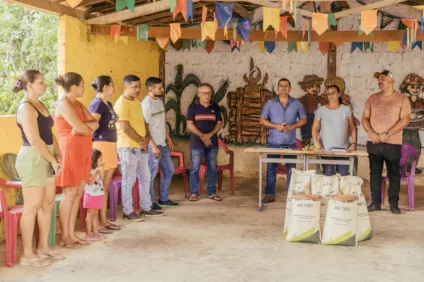 Conde entrega sementes aos agricultores e reforça apoio ao setor rural