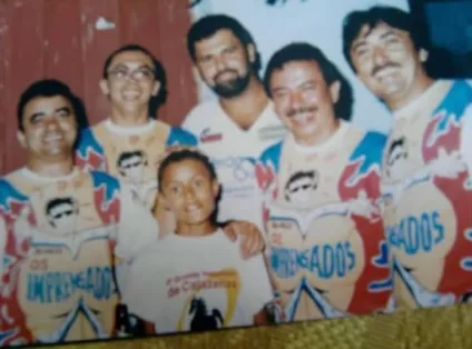 Jornalistas no camarote da imprensa no carnaval de Cajazeiras em 1999