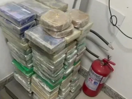 POLÍCIA NAS RUAS: PRF apreende mais de 100kg de drogas em Alhandra