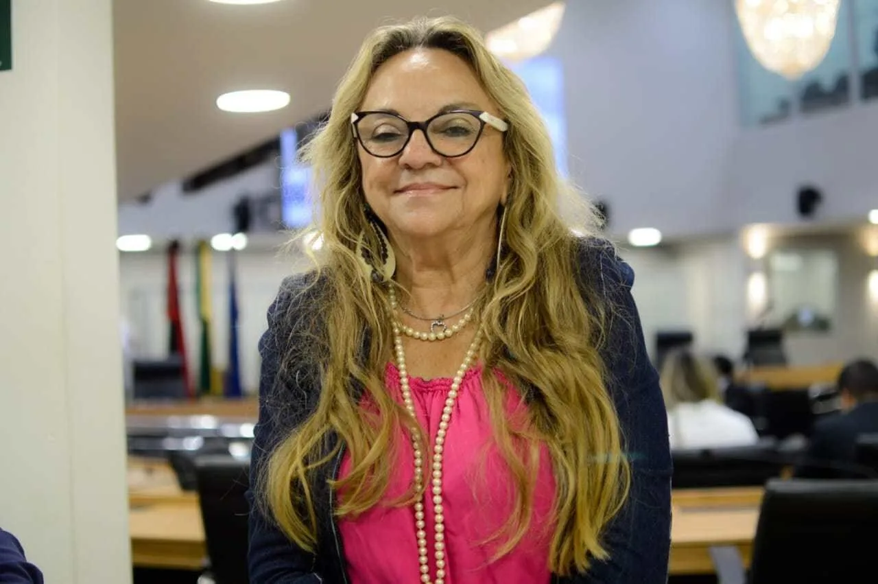 “Acredito que ela se filiará ao PP", diz Drª Paula sobre Daniella Ribeiro